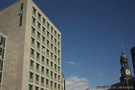 Hotel One Am Michel Hambourg