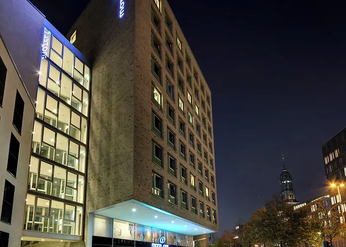 Hotel One Am Michel 3*